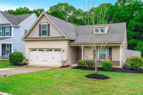 91 Caledonia Dr, Easley, SC 29642