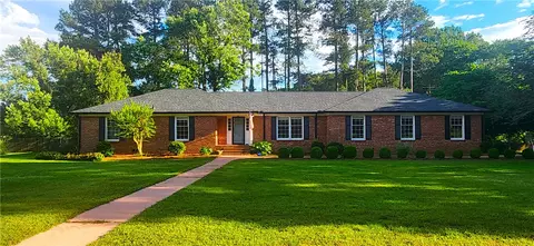 1202 Stratford Dr, Anderson, SC 29621