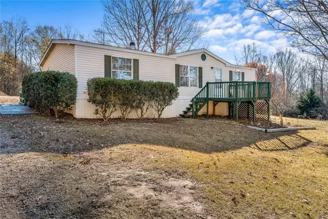 509 Farmer St, Starr, SC 29684 photo 6