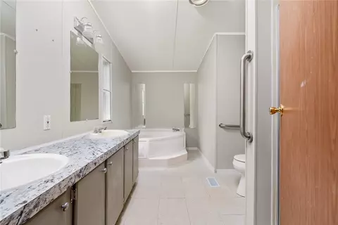 509 Farmer St, Starr, SC 29684 photo 21