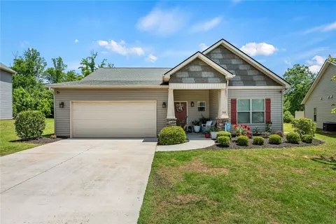 308 Sliding Rock Dr, Pendleton, SC 29670