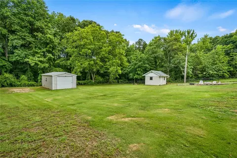 1013 Farmer Rd, Starr, SC 29684 photo 31