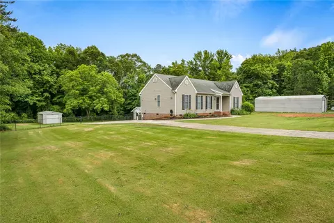 1013 Farmer Rd, Starr, SC 29684 photo 40