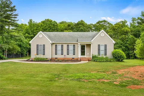 1013 Farmer Rd, Starr, SC 29684 photo 41