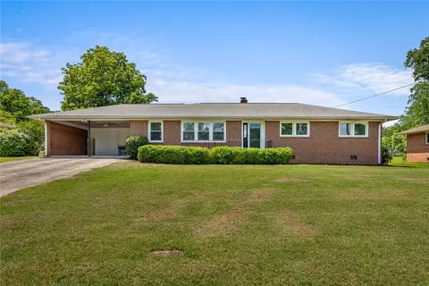 407 Harden Rd, Anderson, SC 29621