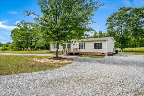 350 Flatrock Rd, Honea Path, SC 29654 photo 3