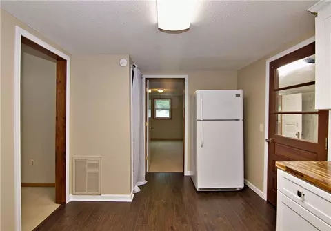 204 Aiken St, Central, SC 29630 photo 31