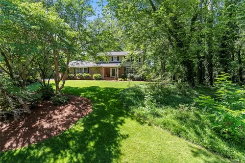 1300 Stonehurst Dr, Anderson, SC 29621 photo 3