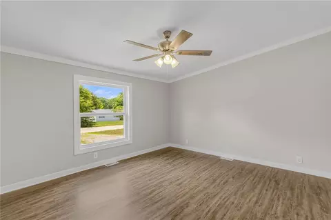 202 Jalan Dr, Williamston, SC 29697 photo 17