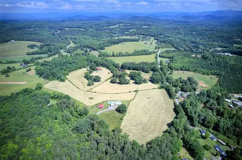 View/Area - 245 Stephens Rd, Pickens, SC 29671 photo 4 of 8