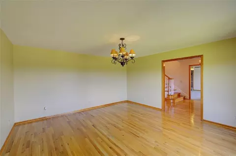 Living - 245 Stephens Rd, Pickens, SC 29671 photo 4 of 9