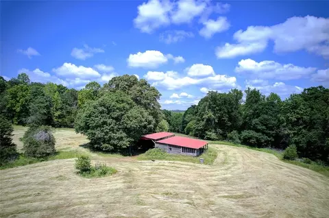 Exterior - 245 Stephens Rd, Pickens, SC 29671 photo 7 of 8