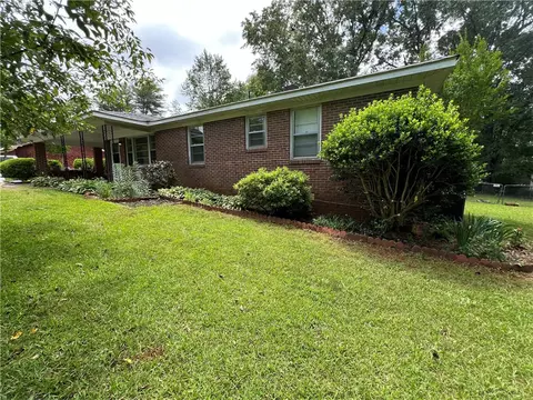 303 Evergreen Forest Dr, Seneca, SC 29679