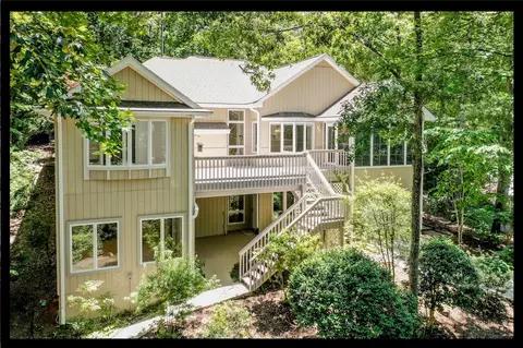20 Lighthouse Way Dr, Salem, SC 29676