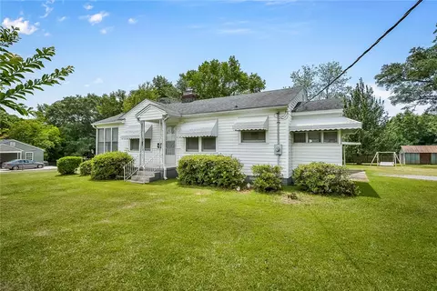 207 Hillcrest Ave, Belton, SC 29627