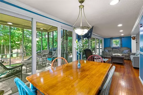 124 Peninsula Point Rd, Starr, SC 29684 photo 10