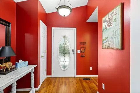 124 Peninsula Point Rd, Starr, SC 29684 photo 3