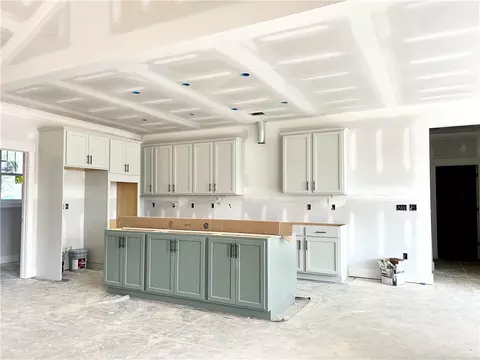 Kitchen - 246 Saw Mill Rd, Honea Path, SC 29654 photo 2 of 2