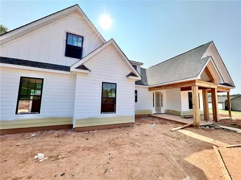 Exterior - 246 Saw Mill Rd, Honea Path, SC 29654 photo 3 of 7