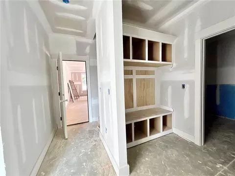 Entry Way - 246 Saw Mill Rd, Honea Path, SC 29654 photo 4 of 5