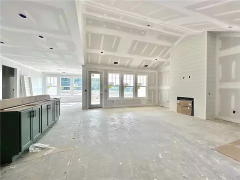 Living - 246 Saw Mill Rd, Honea Path, SC 29654 photo 1 of 1