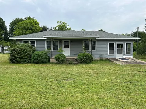483 Durham Rd, Fair Play, SC 29643