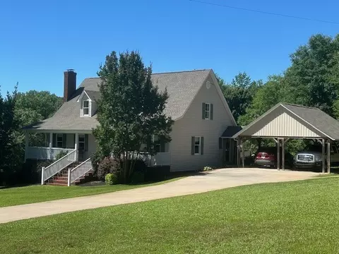 6200 Oak Valley Rd, Seneca, SC 29678