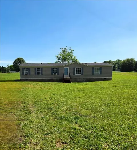 1013 Erskine Rd, Anderson, SC 29621
