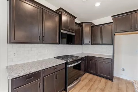 151 Founders Blvd, Central, SC 29630 photo 12