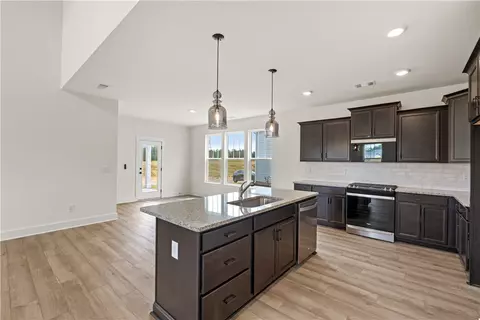 151 Founders Blvd, Central, SC 29630 photo 11
