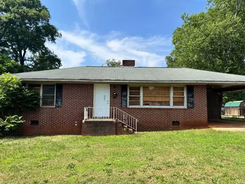 518 Cheyenne St, Anderson, SC 29626