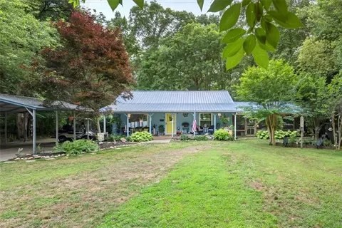 392 Beech Dr, Westminster, SC 29693