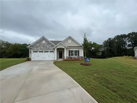 805 Maple Ln, Belton, SC 29627