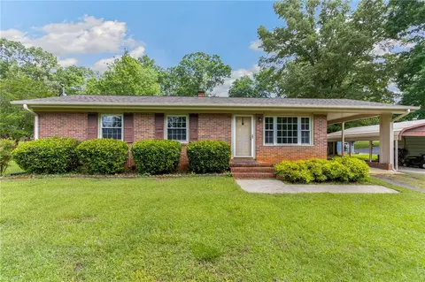 253 Judy Dr, Pickens, SC 29671