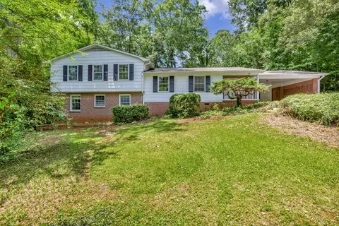 109 Robin St, Clemson, SC 29631
