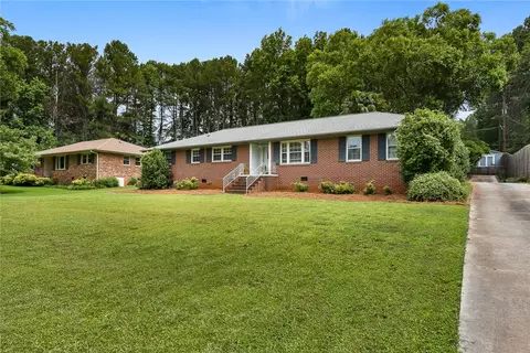 1405 Forest Ln, Anderson, SC 29621 photo 3
