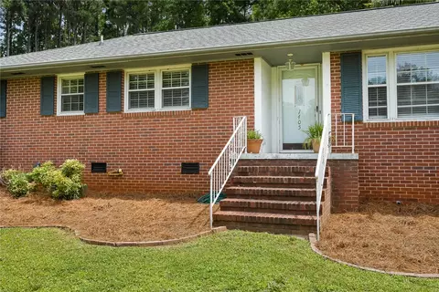 1405 Forest Ln, Anderson, SC 29621 photo 5