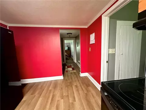 Entry Way - 760 Cherokee Rd, Pelzer, SC 29669 photo 2 of 2