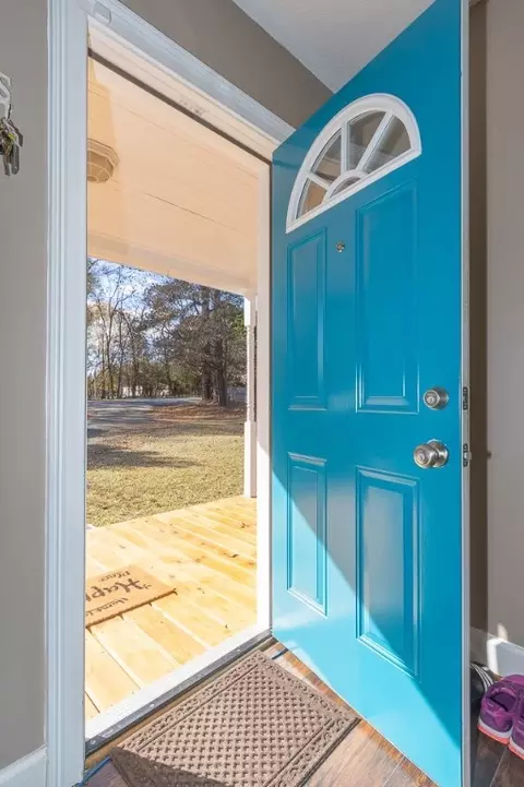 Entry Way - 760 Cherokee Rd, Pelzer, SC 29669 photo 1 of 2