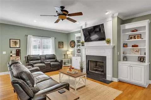 126 Red Maple Ln, Easley, SC 29642 photo 5