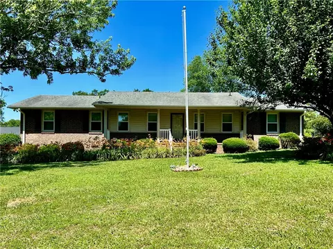 105 Fleetwood Dr, Belton, SC 29627