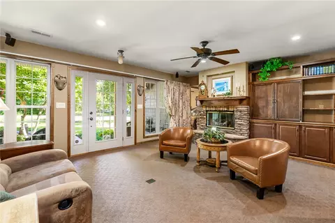 5032 King Dr, Anderson, SC 29621 photo 4