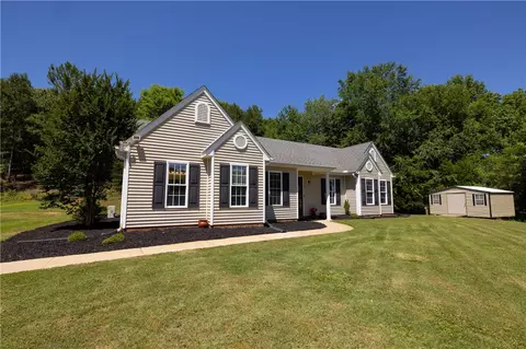 108 Periwinkle Ct, Pendleton, SC 29670