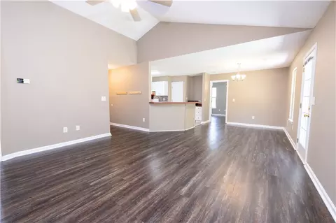 108 Periwinkle Ct, Pendleton, SC 29670 photo 5