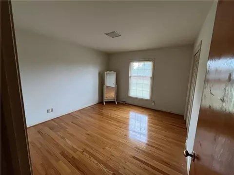 408 E Crescent Dr, Seneca, SC 29678 photo 11