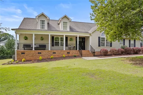 101 Willene Dr, Piedmont, SC 29673