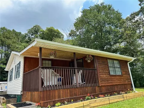 100 Carson St, Westminster, SC 29693 photo 2
