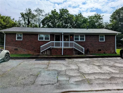 Other - 202 Kennemore St, Central, SC 29630 photo 2 of 6