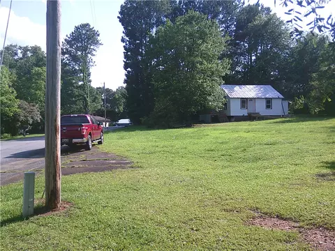 244 Clinkscale Rd, Seneca, SC 29678 photo 4