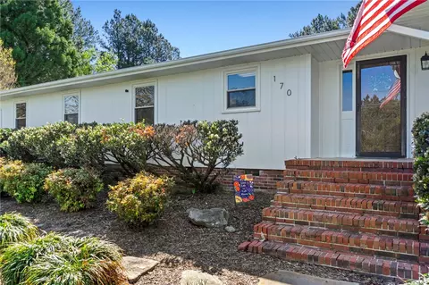 170 Morris Rd, Pickens, SC 29671